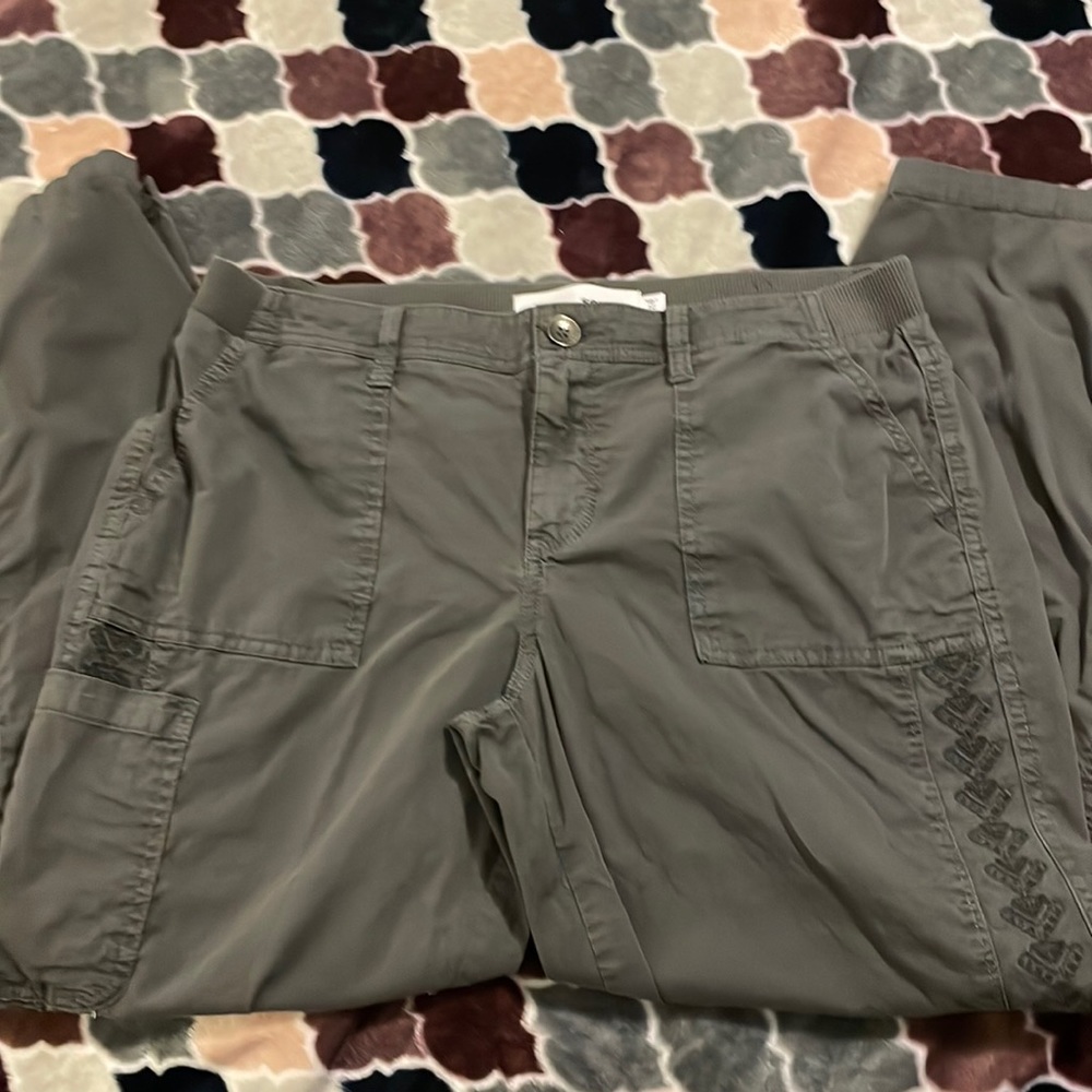 Sonoma women’s cargo pants